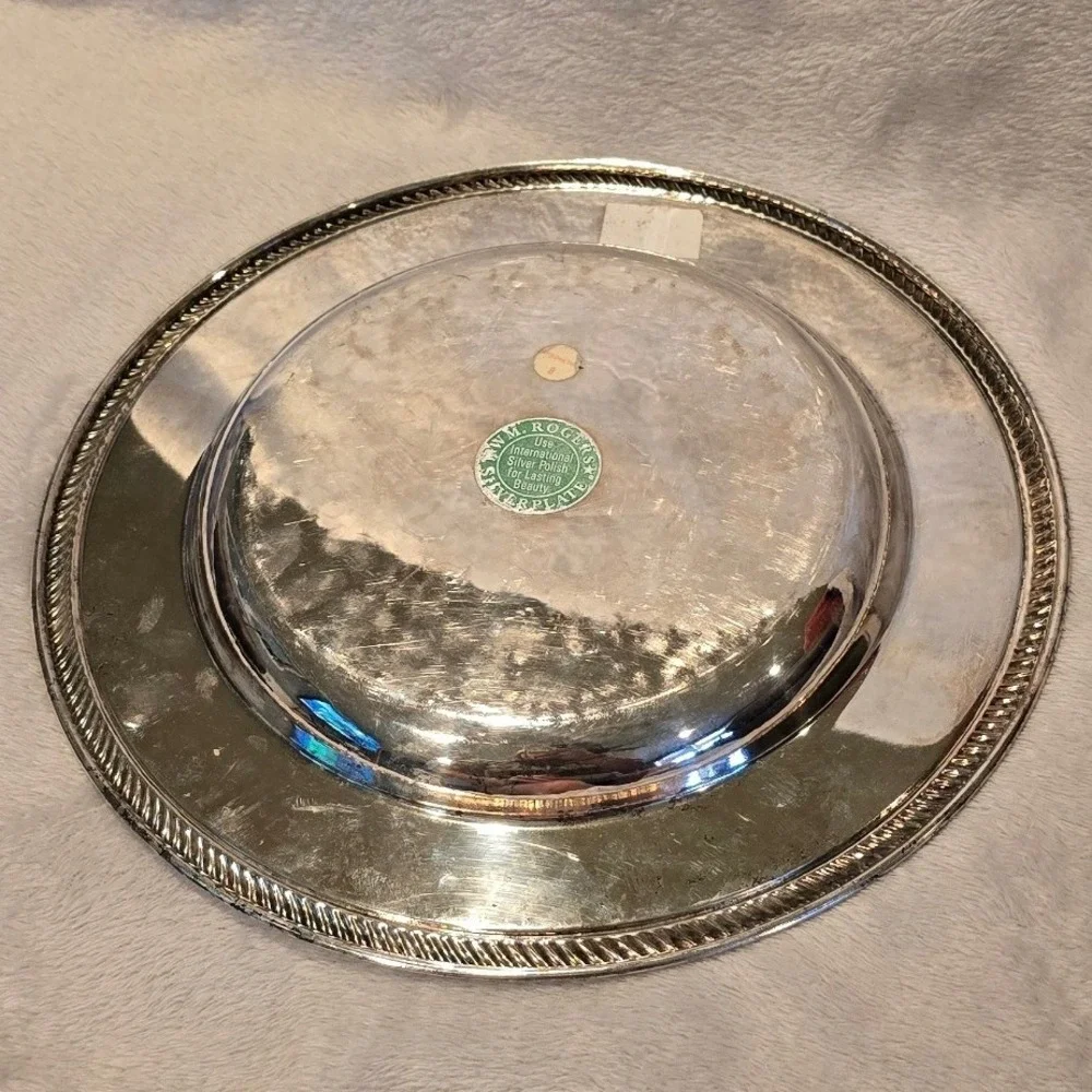 Wm. Rogers Silverplate‎ Round Etched Serving Tray Gadroon Edge Plate 10.25